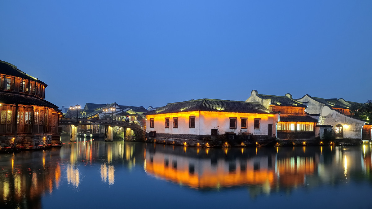 水乡乌镇夜色