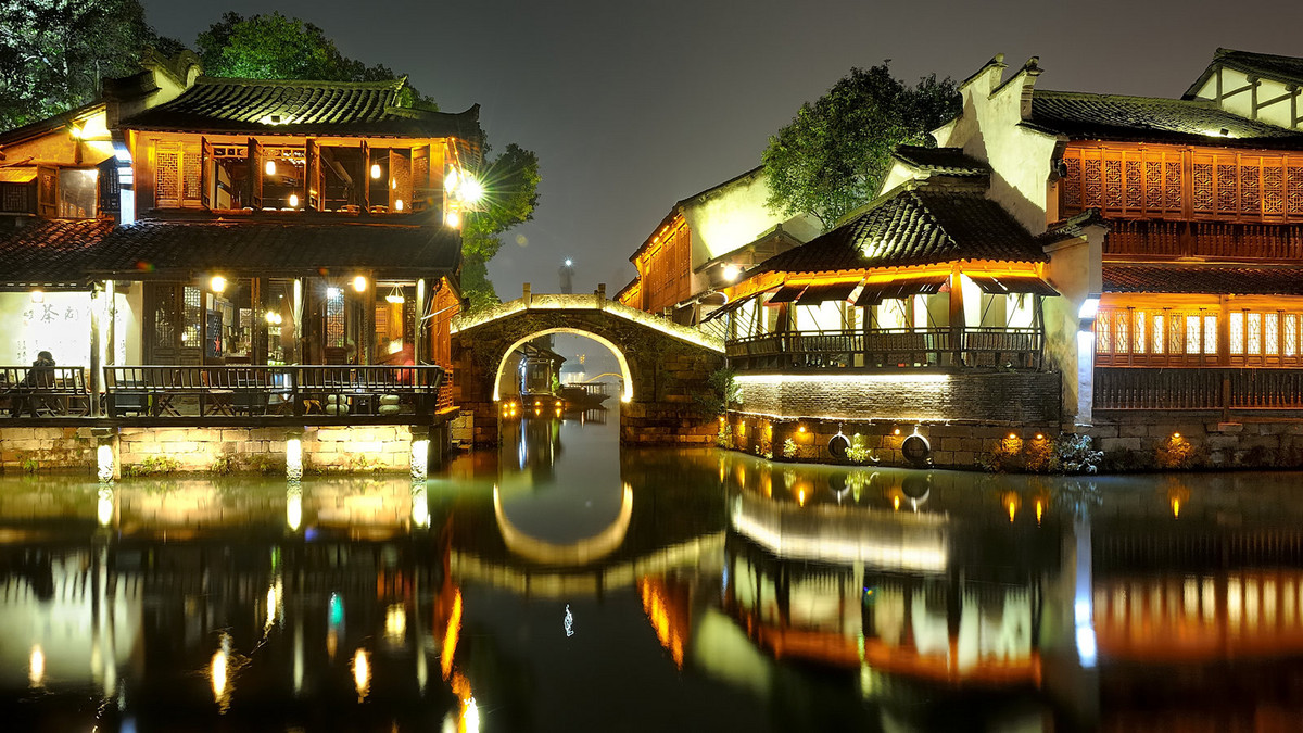 水乡乌镇夜色