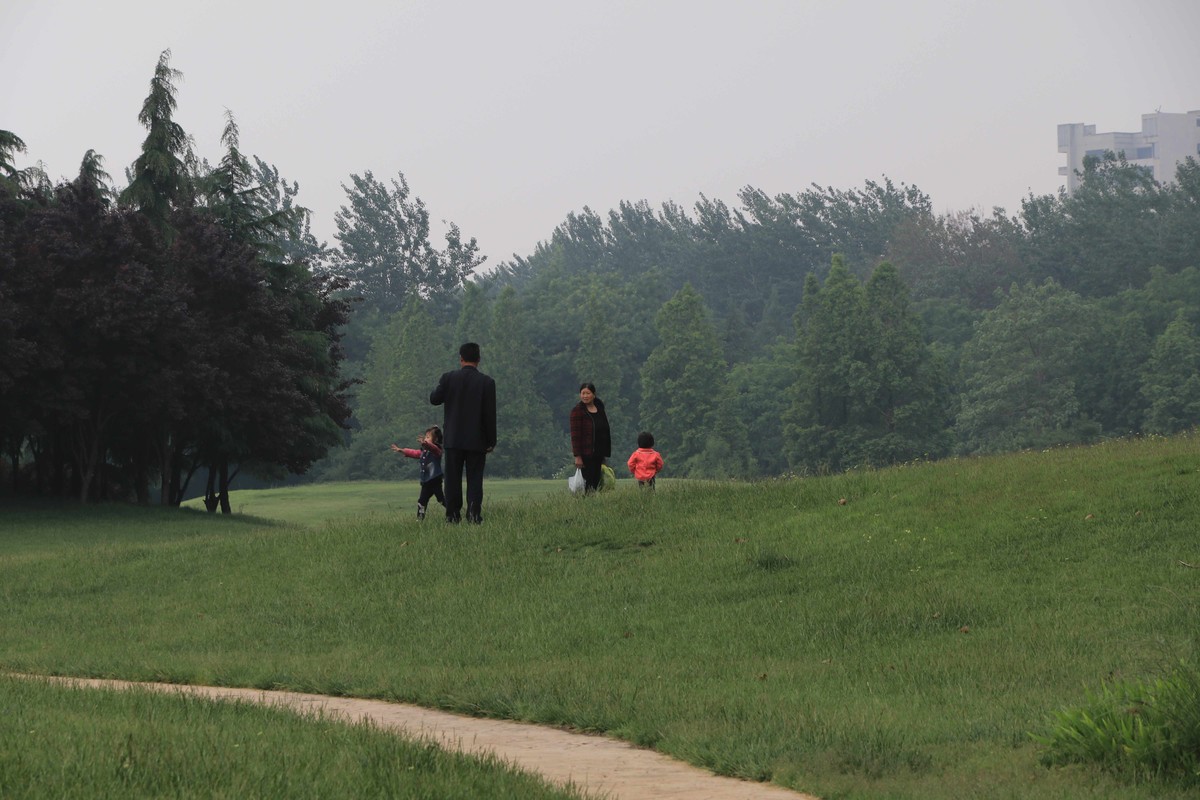 80D拍的一组照片，请观看、点评