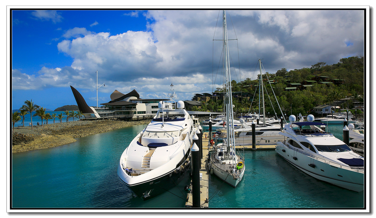 《汉密尔顿岛的游船码头》