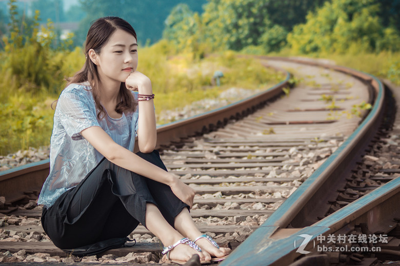 时隔六年，重新发帖，再次回归，铁轨两张，欢迎大家拍砖！