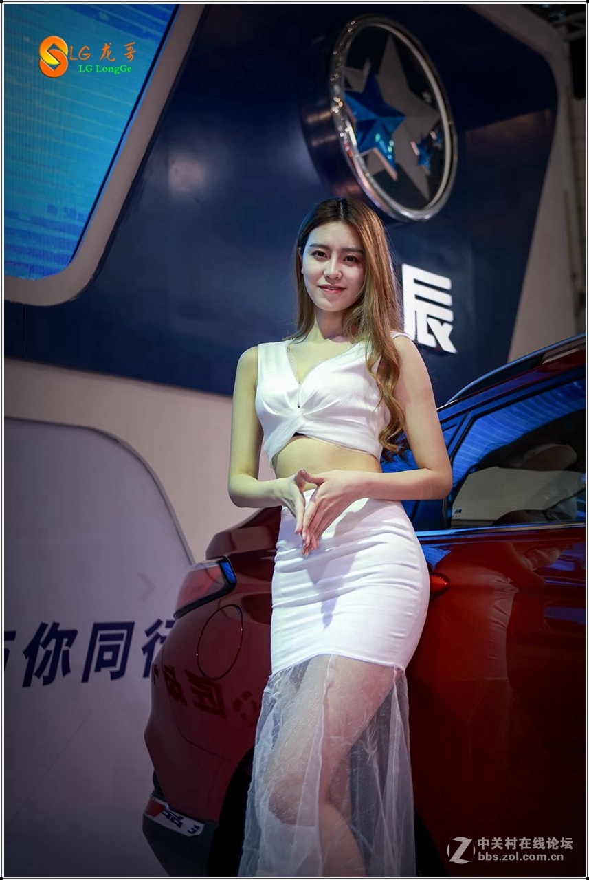 老镜皇28 70 F2.8L拍 车模