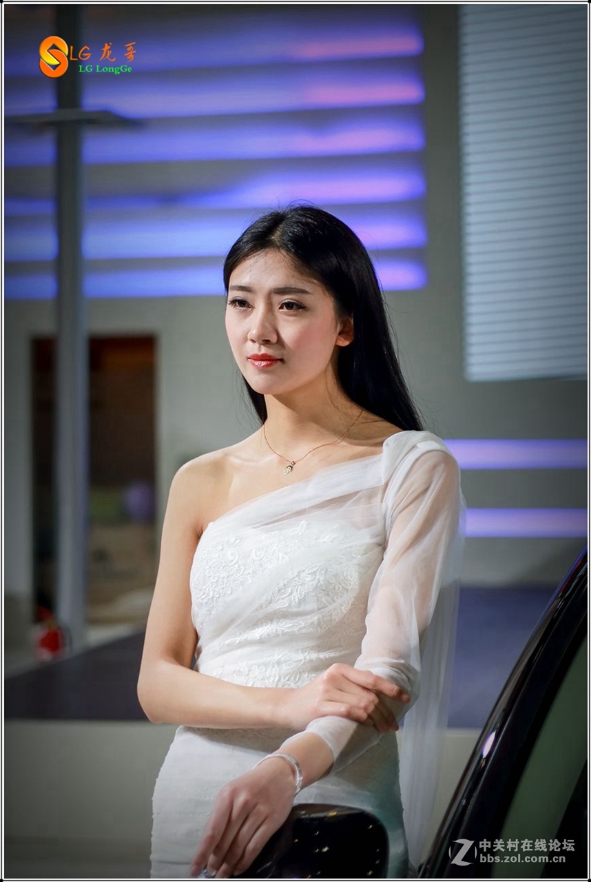 老镜皇28 70 F2.8L拍 车模