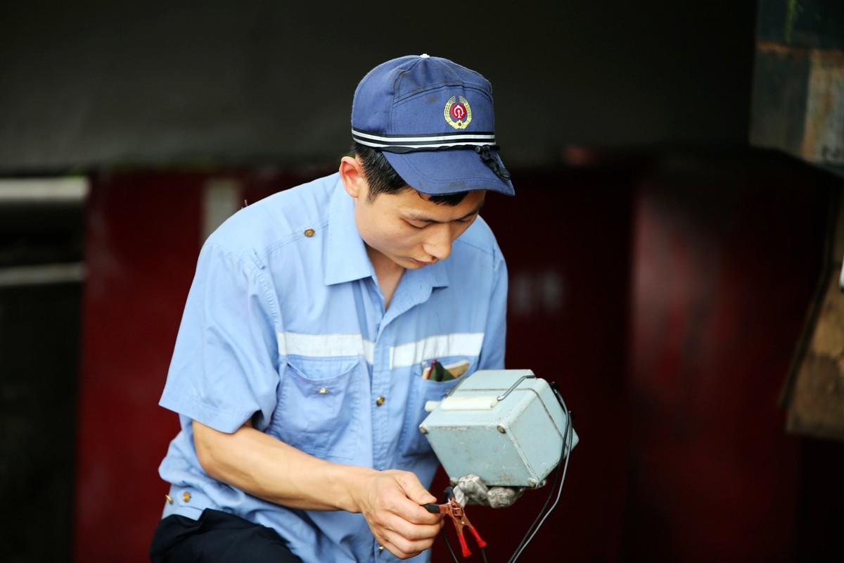 确保列车安全正点