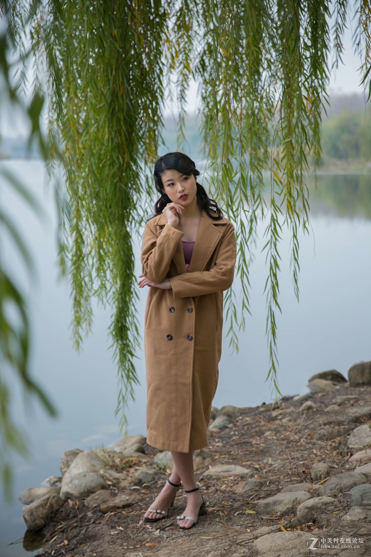 黄昏拍人像