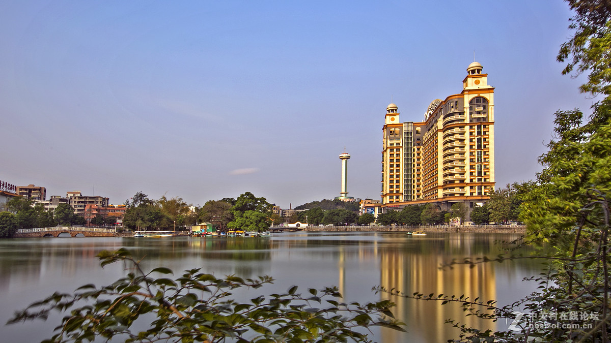 广东侨乡台山人工湖