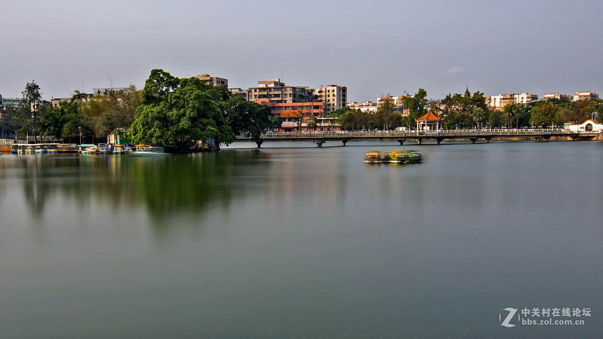 广东侨乡台山人工湖