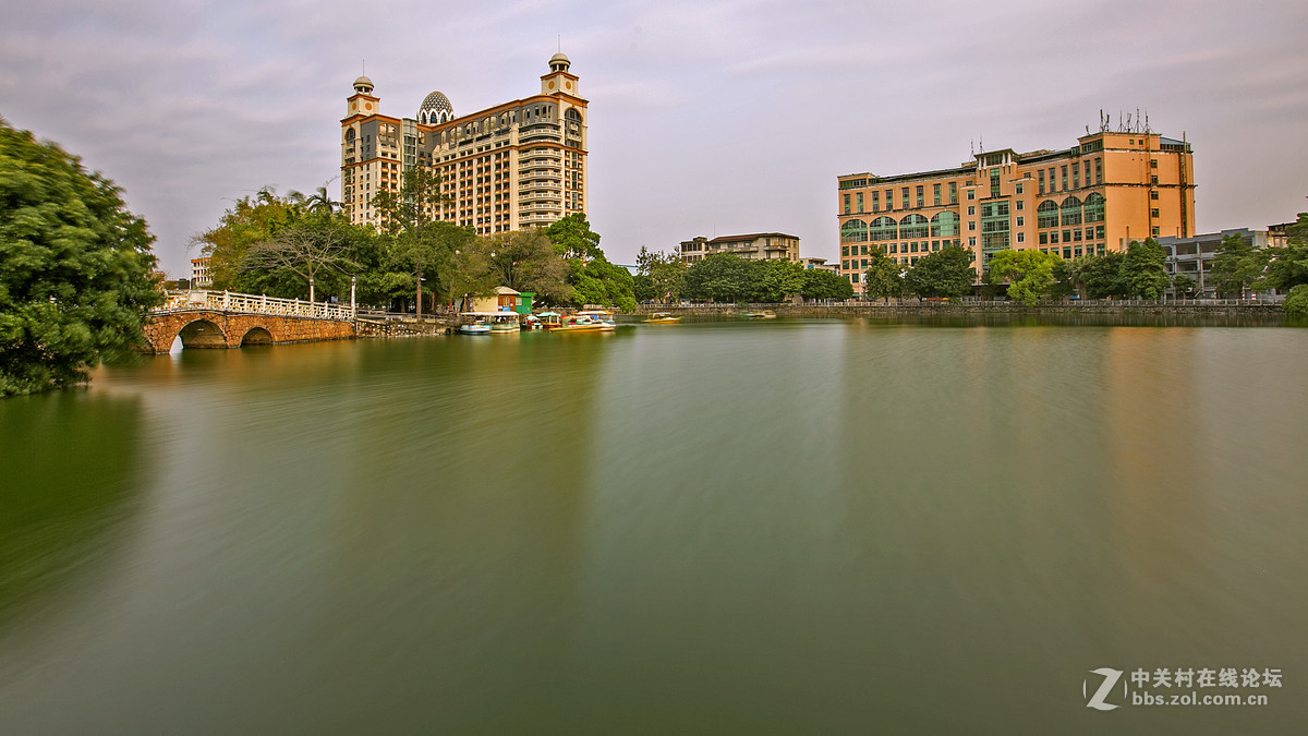 广东侨乡台山人工湖