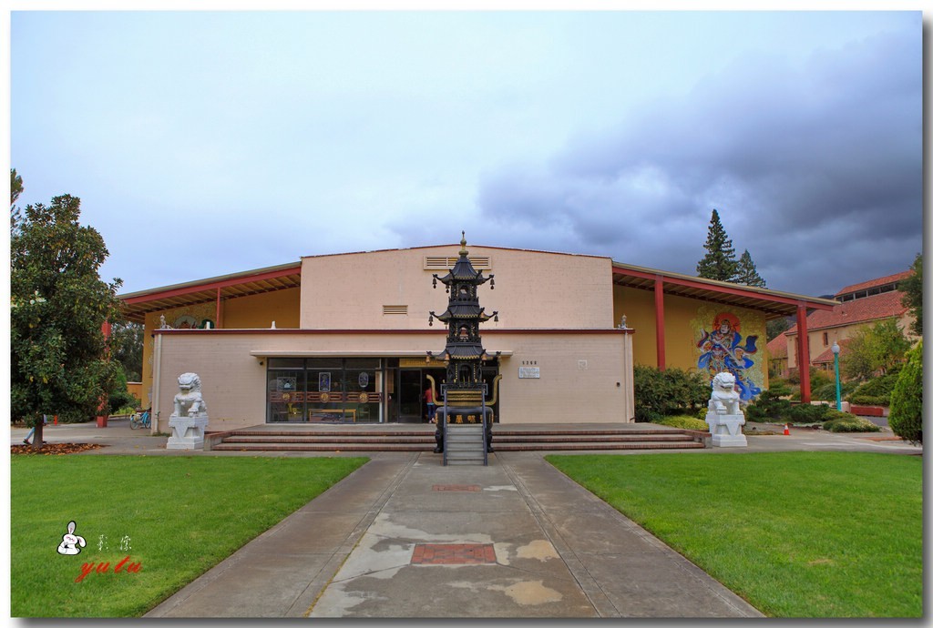 北加州万佛圣城