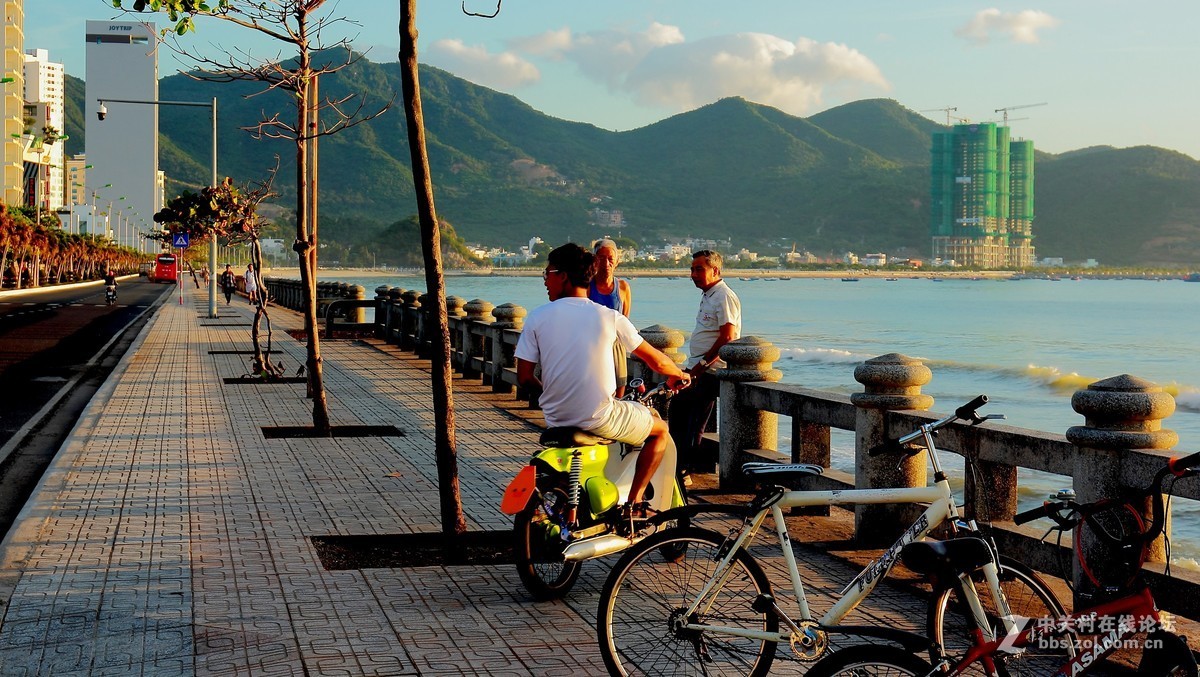 芽庄越南人的早上生活纪实。