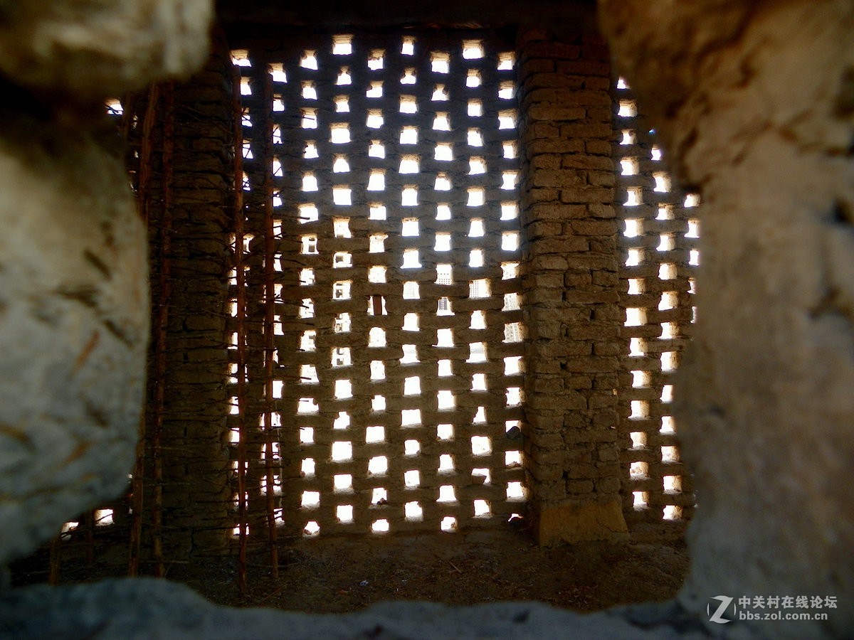 2017夏 长沙到喀什（42）葡萄晾房