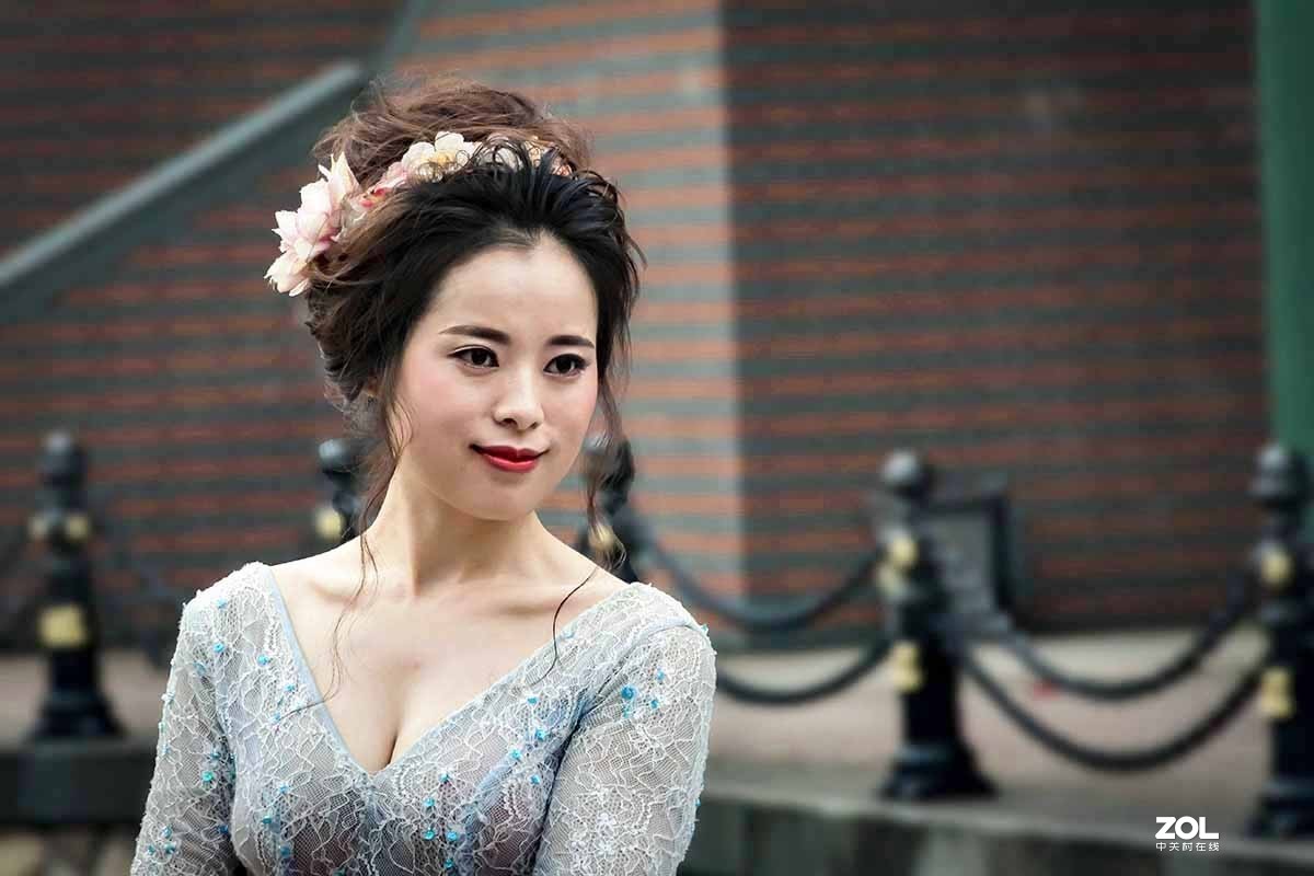 扫街抓拍美女