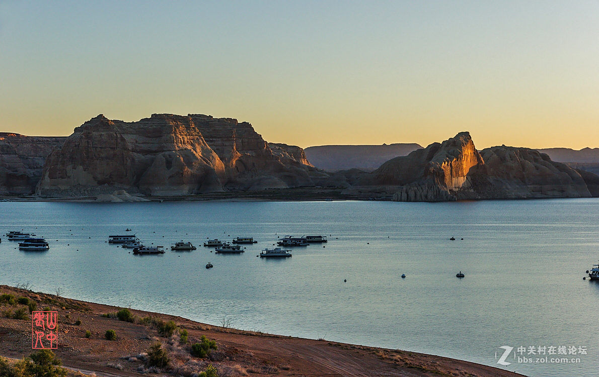 黎明晨曦在包威尔湖畔736