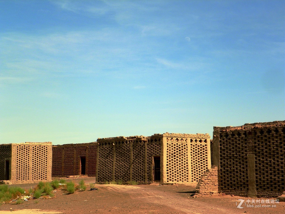 2017夏 长沙到喀什（42）葡萄晾房