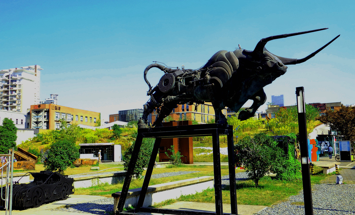 上海民生现代美术馆（奥林巴斯SP-100EE）