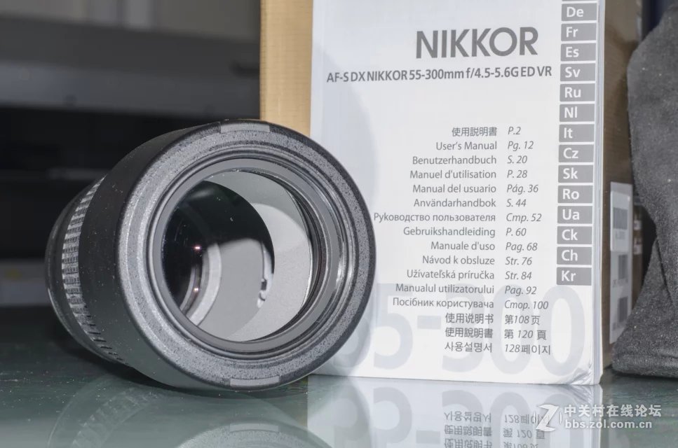 出尼康55-300VR一枚