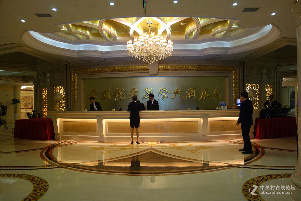 走进中国第一村——华西村（一）