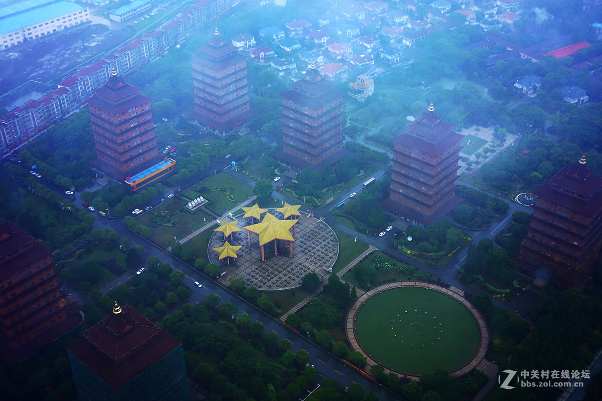 走进中国第一村——华西村（一）