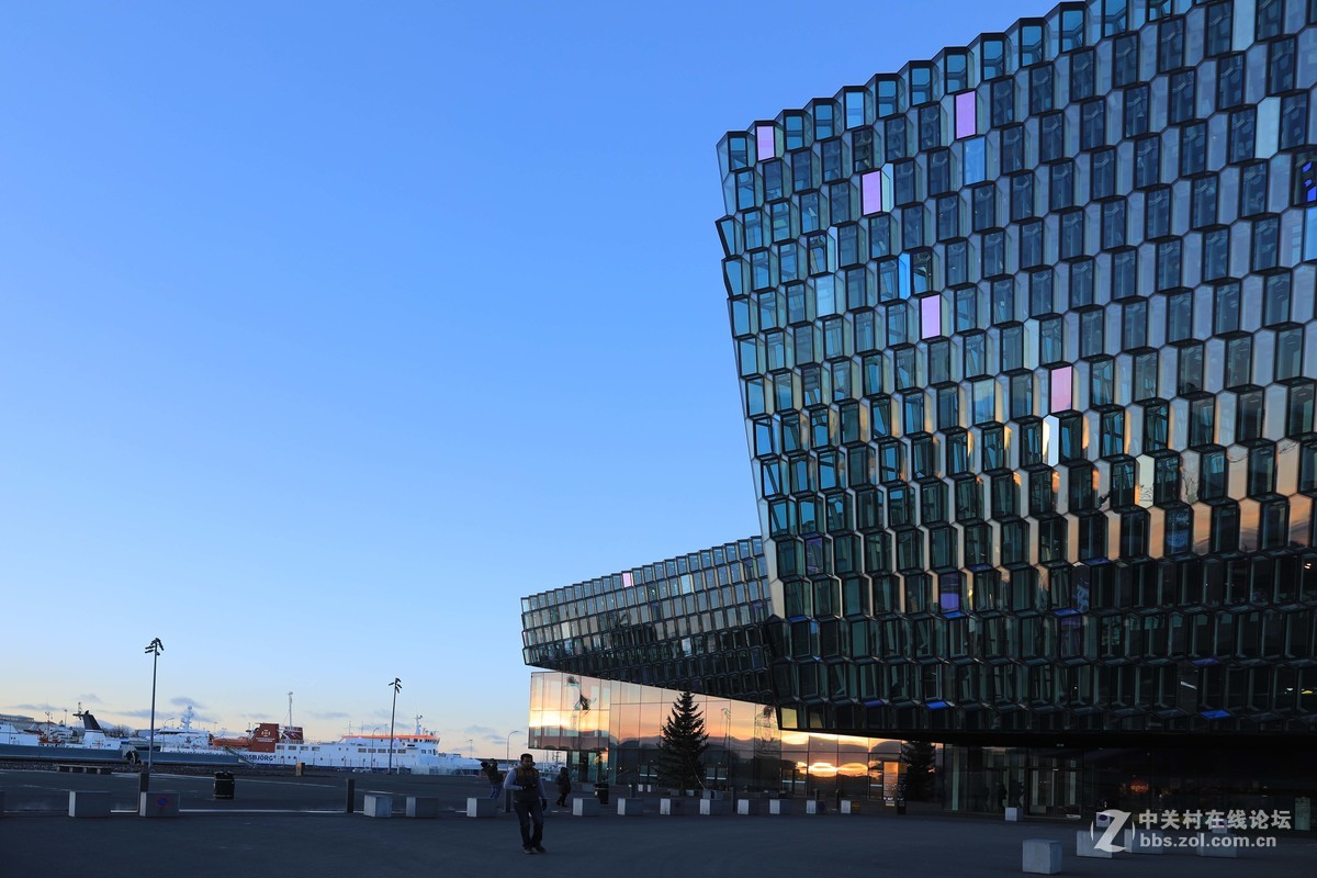 冰岛－暮色中的雷克雅未克