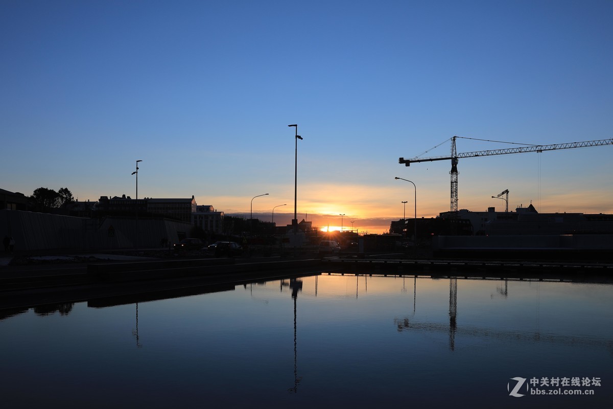 冰岛－暮色中的雷克雅未克