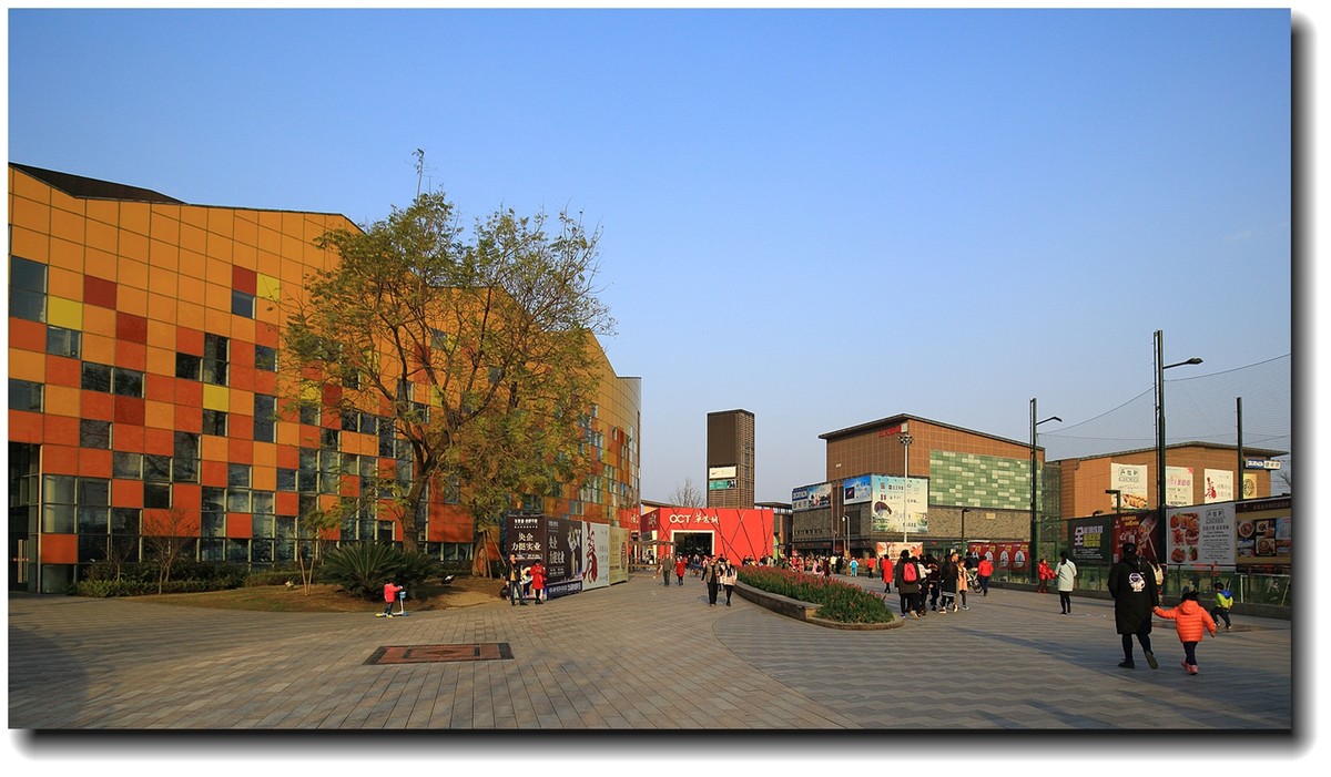 #ZOL月赛-三月风光无限好# _ 成都欢乐谷踏青