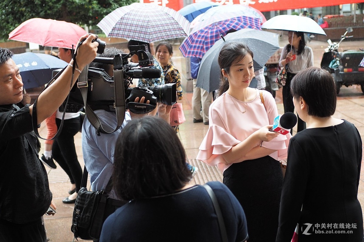 雷锋精神风雨无阻（续2）