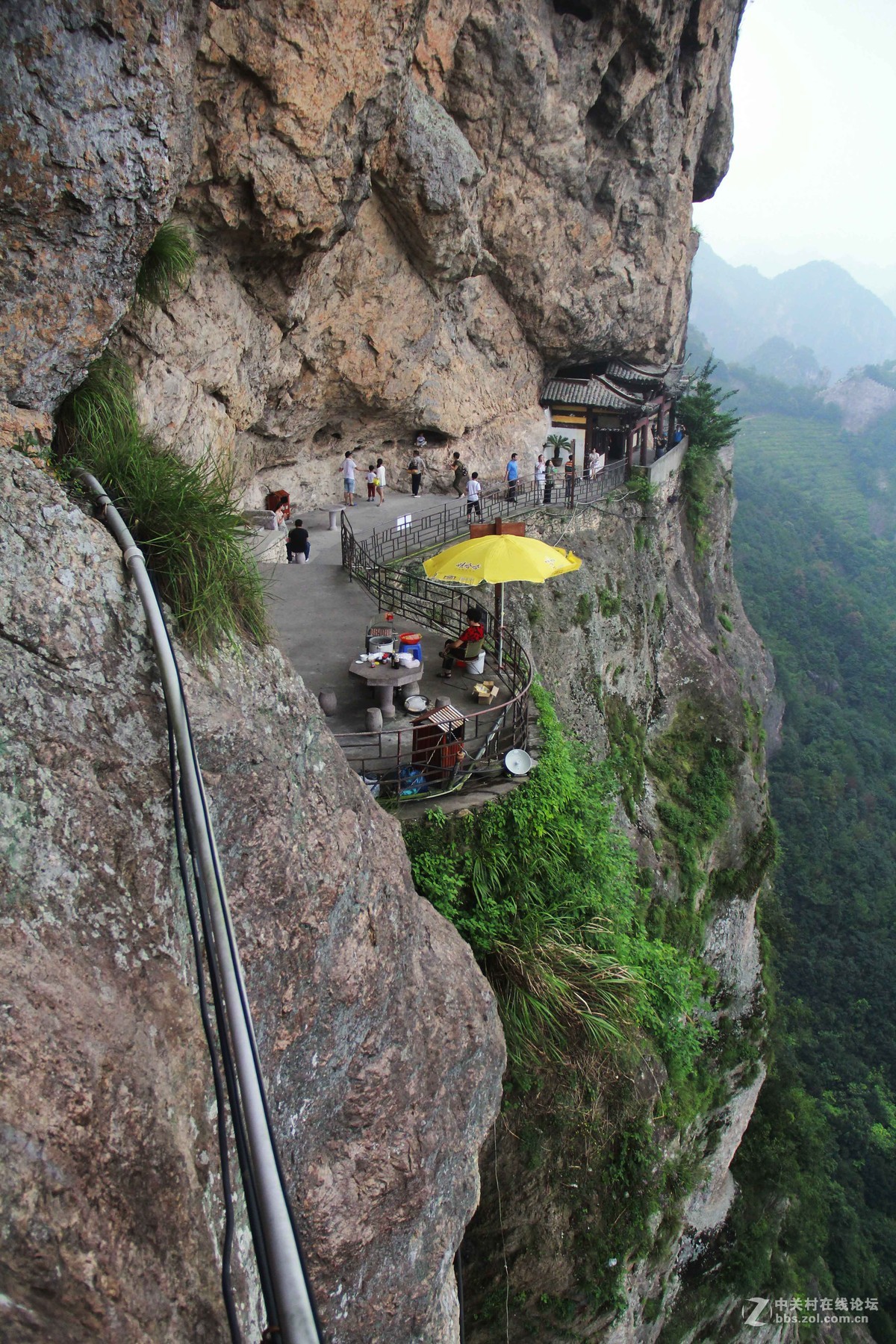 雁荡山方洞奇景