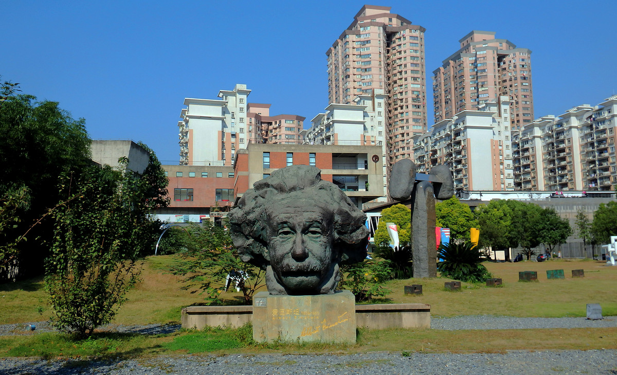上海民生现代美术馆（奥林巴斯SP-100EE）