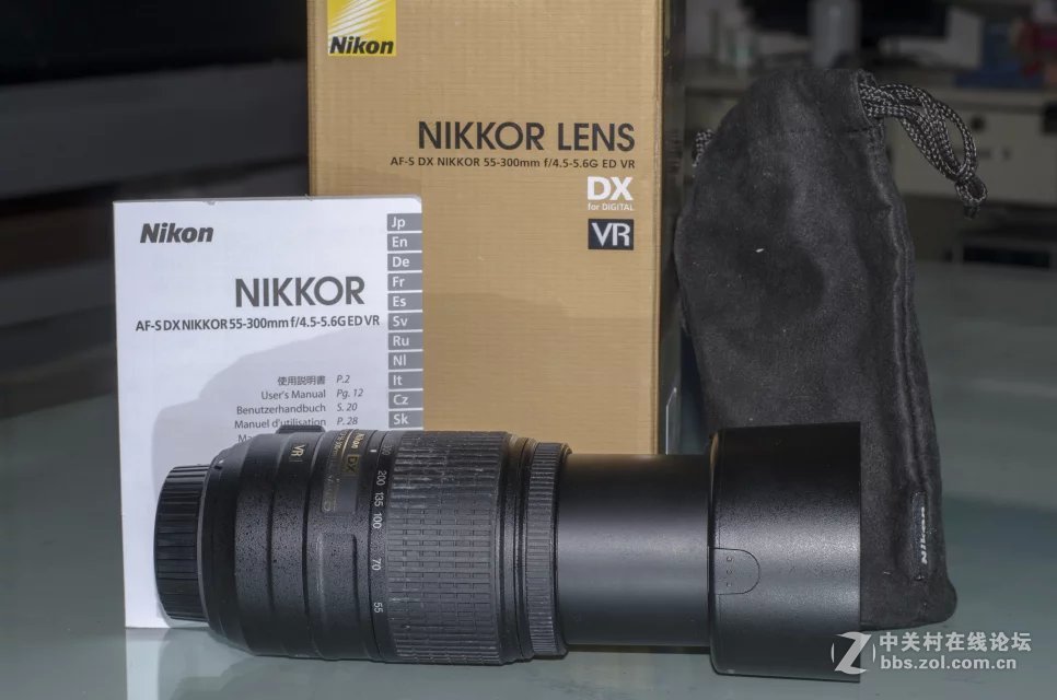 出尼康55-300VR一枚