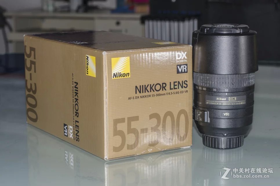 出尼康55-300VR一枚