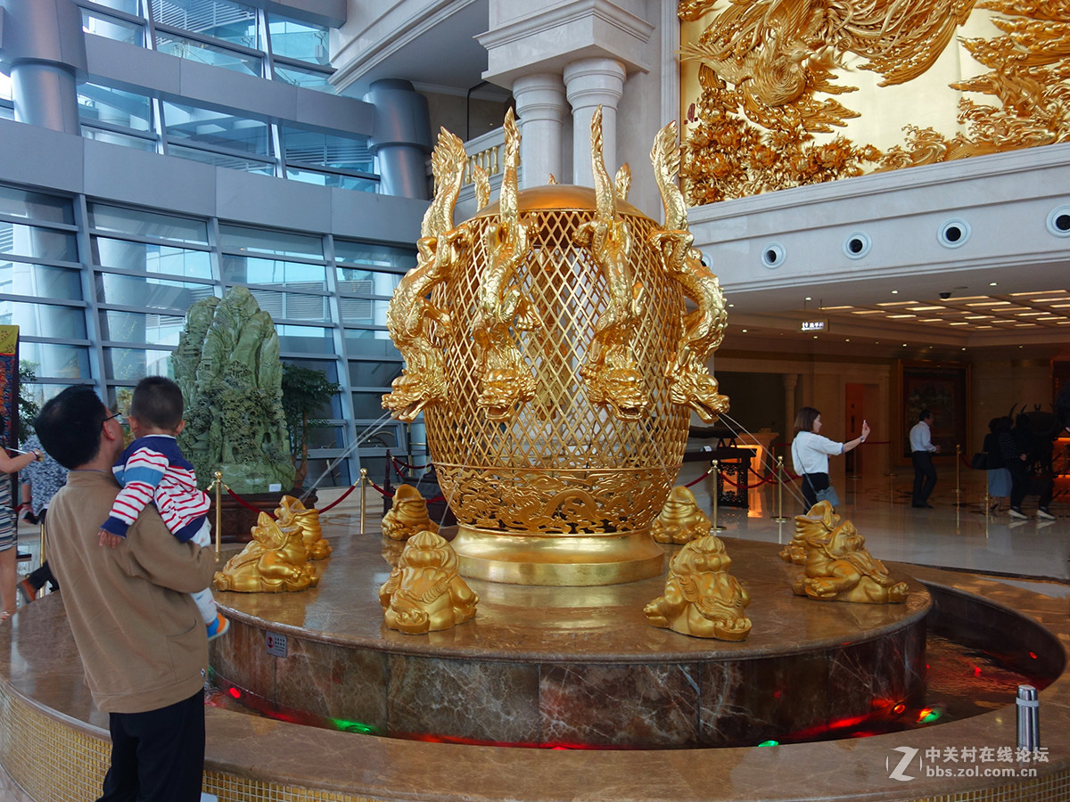 走进中国第一村——华西村（一）