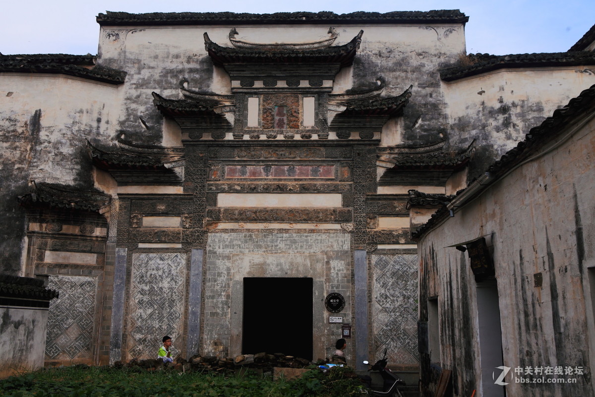 漫步古徽州屏山三祠堂寺廟