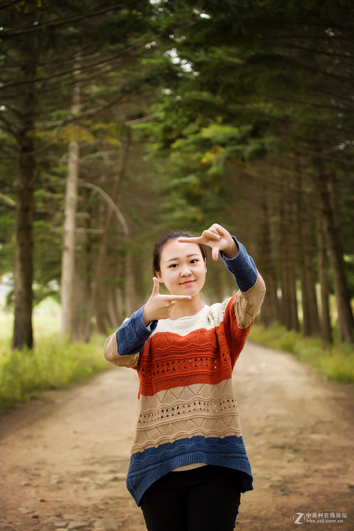 国庆游玩随拍爱妻。16-35F4＋70-200F4 IS