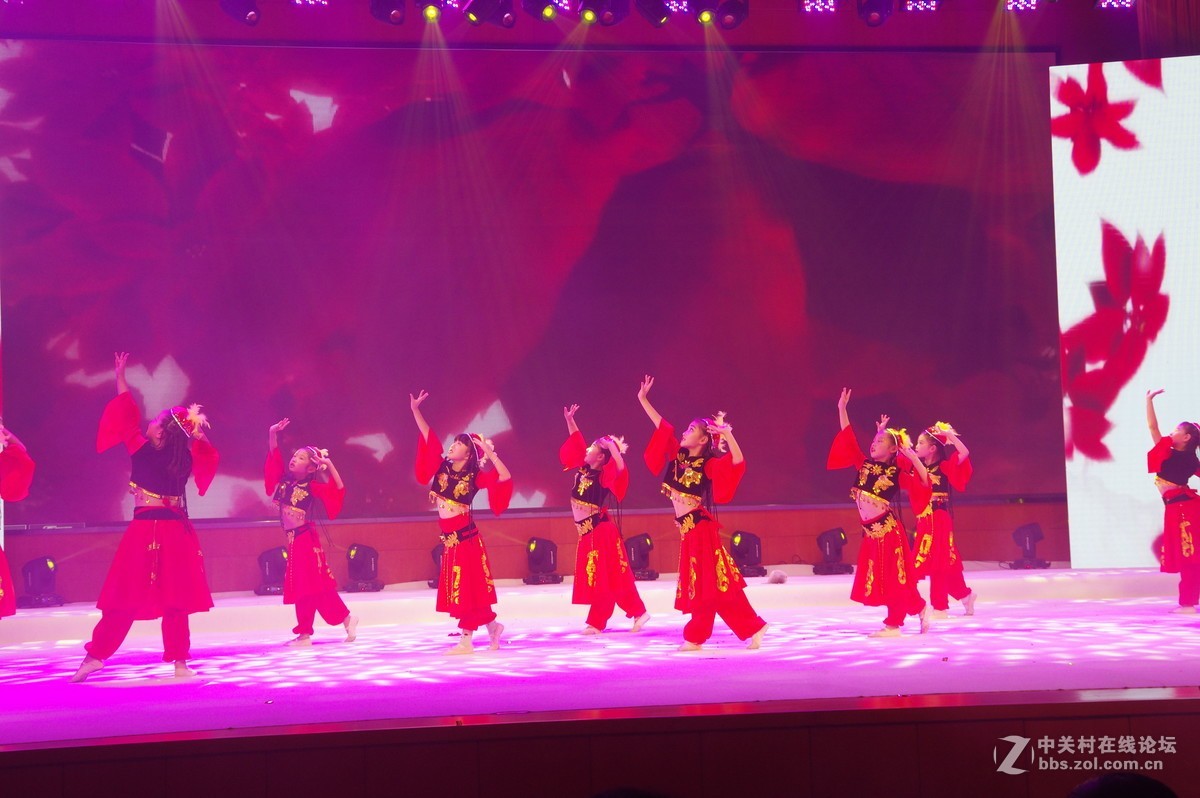 国庆节期间的美丽不一样的 ----------美丽之源源舞园