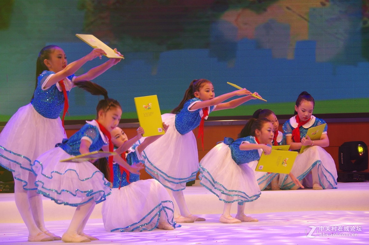 国庆节期间的美丽不一样的 ----------美丽之源源舞园