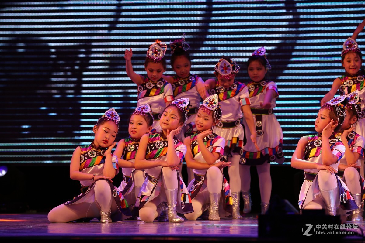 庆六一儿童舞蹈三