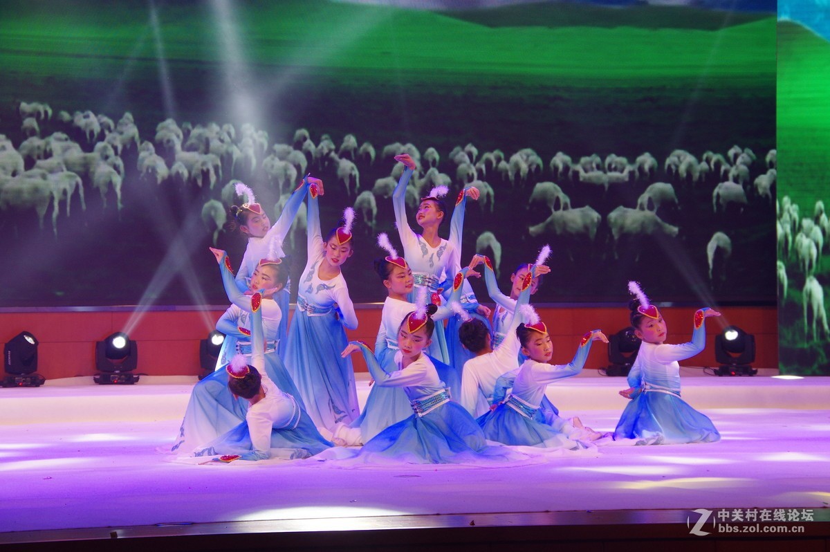 国庆节期间的美丽不一样的 ----------美丽之源源舞园