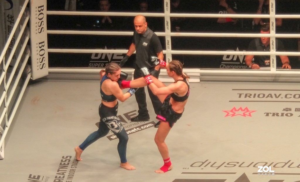 格斗0NE冠军赛掠影（二）