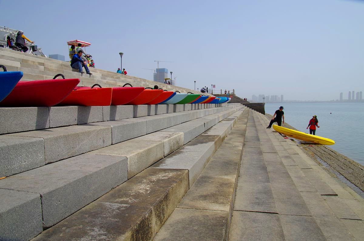 『薄雾下的海边』123...12P