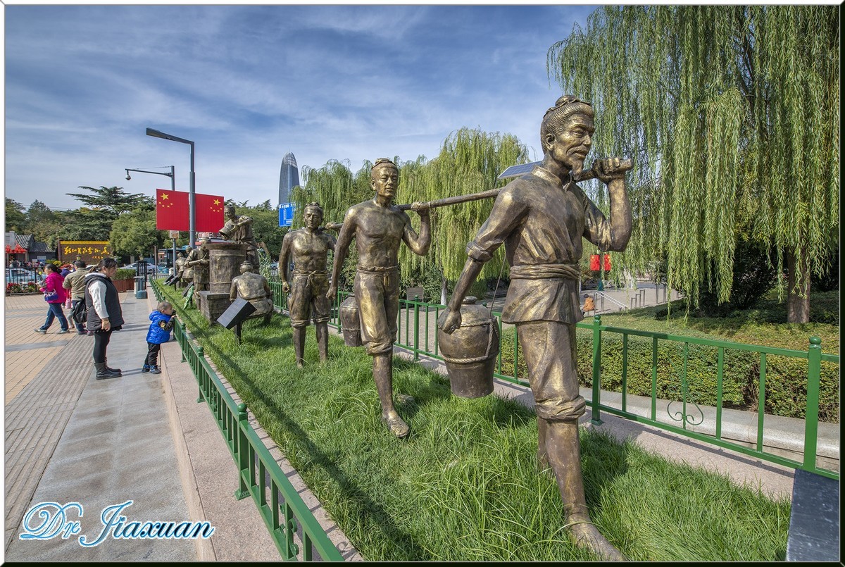 【稼轩摄影】泉城广场之二——丰厚的人文气息！