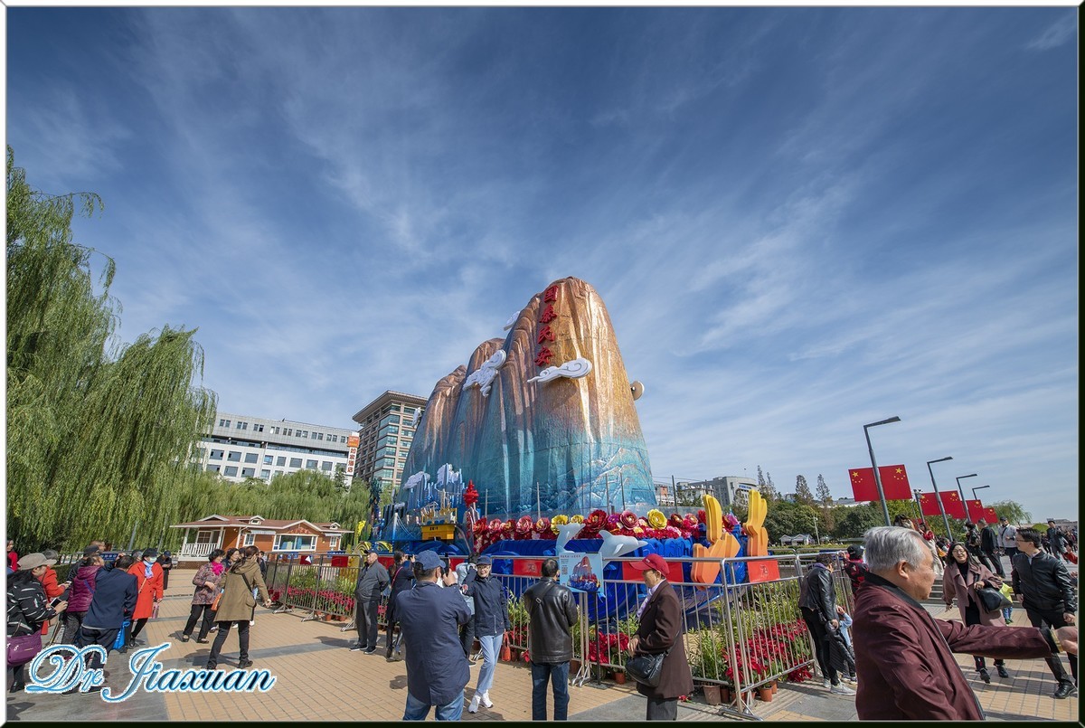 【稼轩摄影】泉城广场之二——丰厚的人文气息！