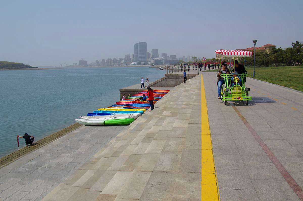 『薄雾下的海边』123...12P