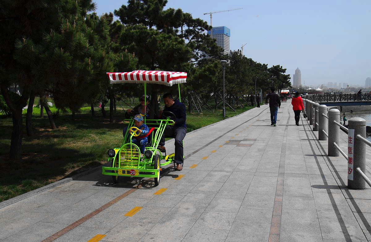 『薄雾下的海边』123...12P