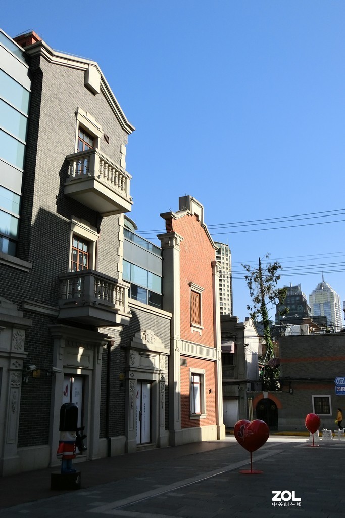 弄堂里  弄堂里