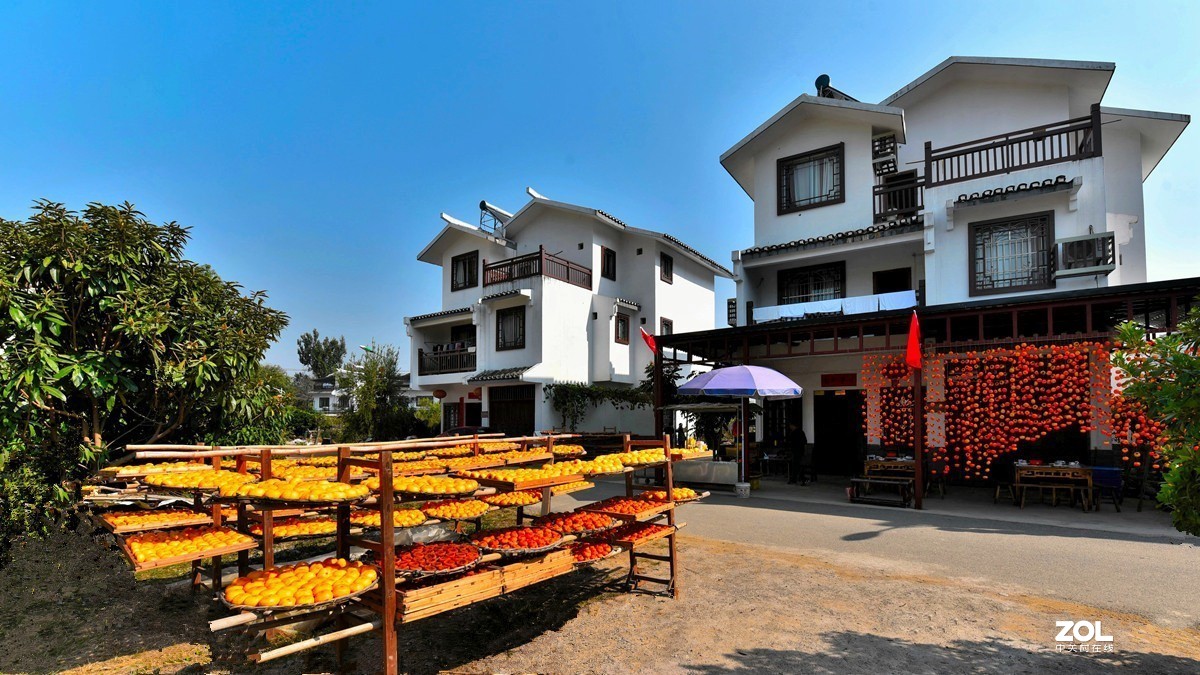 恭城莲花镇红岩村村民居房