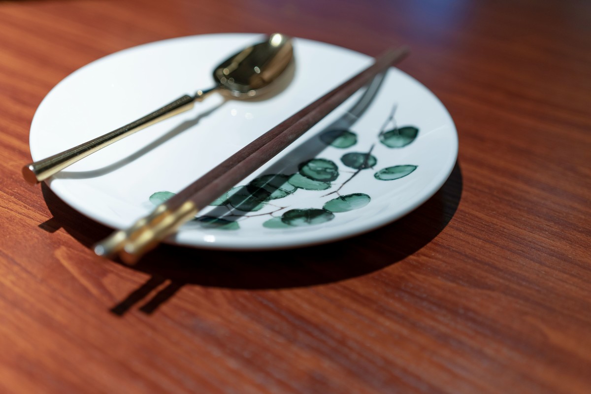 a7Rm4+Zeiss Batis 40mm F 2.0 CF ( 泰式餐厅抓拍分享 )