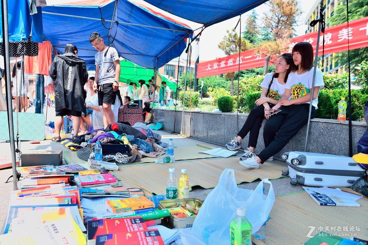 致敬毕业季-中国矿大跳蚤市场纪实（旭中冰雪）