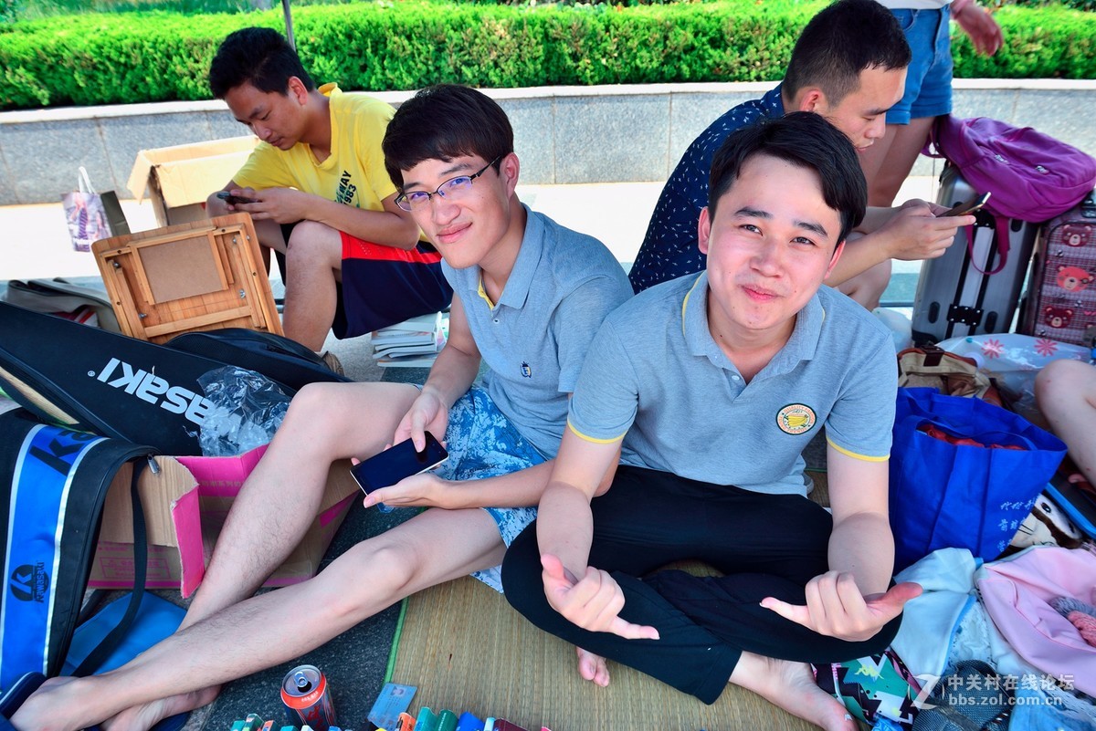 致敬毕业季-中国矿大跳蚤市场纪实（旭中冰雪）