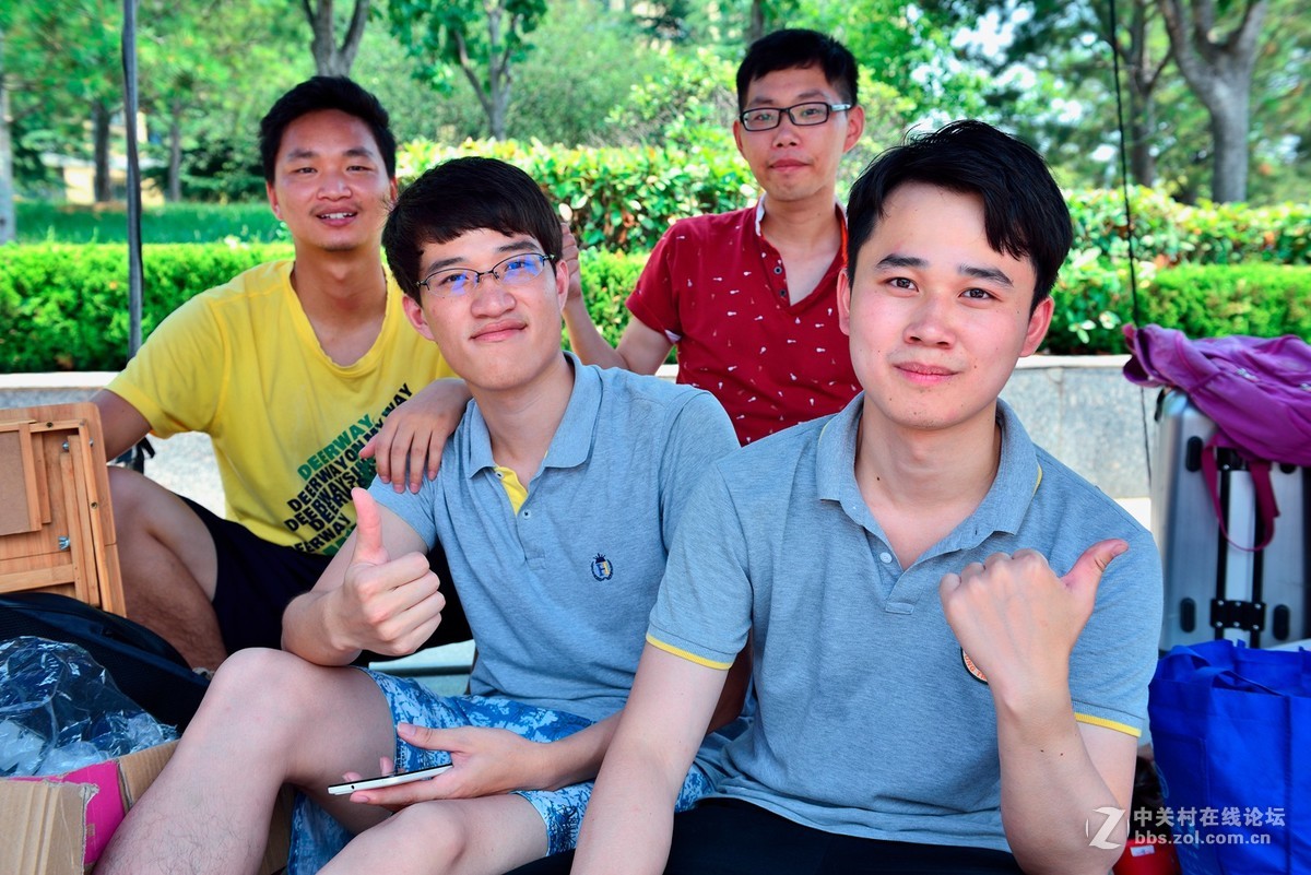 致敬毕业季-中国矿大跳蚤市场纪实（旭中冰雪）