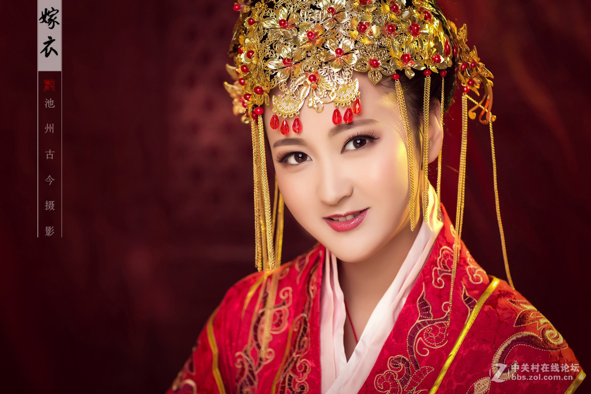 最美中国风 ｜ 凤冠霞帔